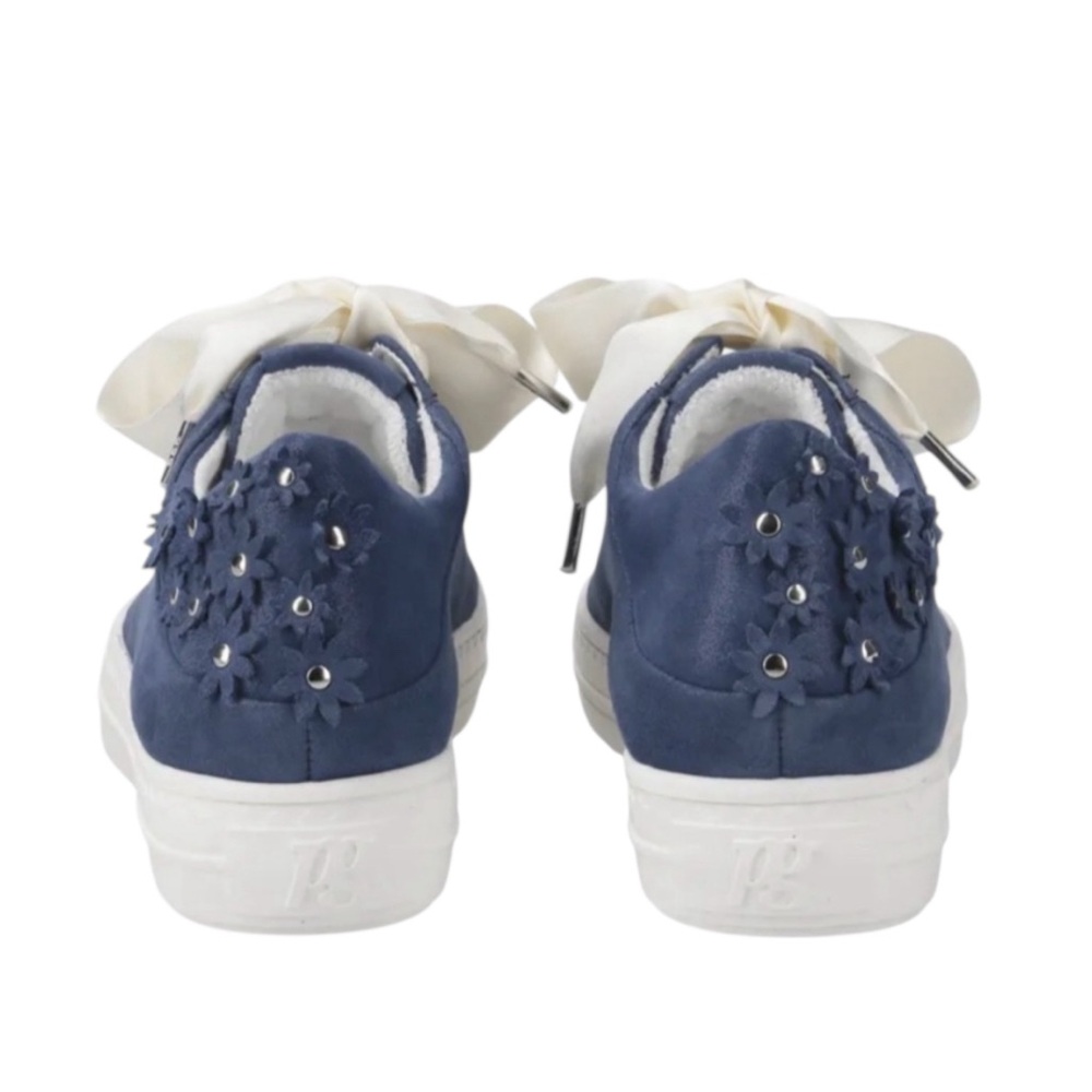Leather Sneaker US 7 Color: Blue Suede Leather. Unworn. - Picture 4 of 7